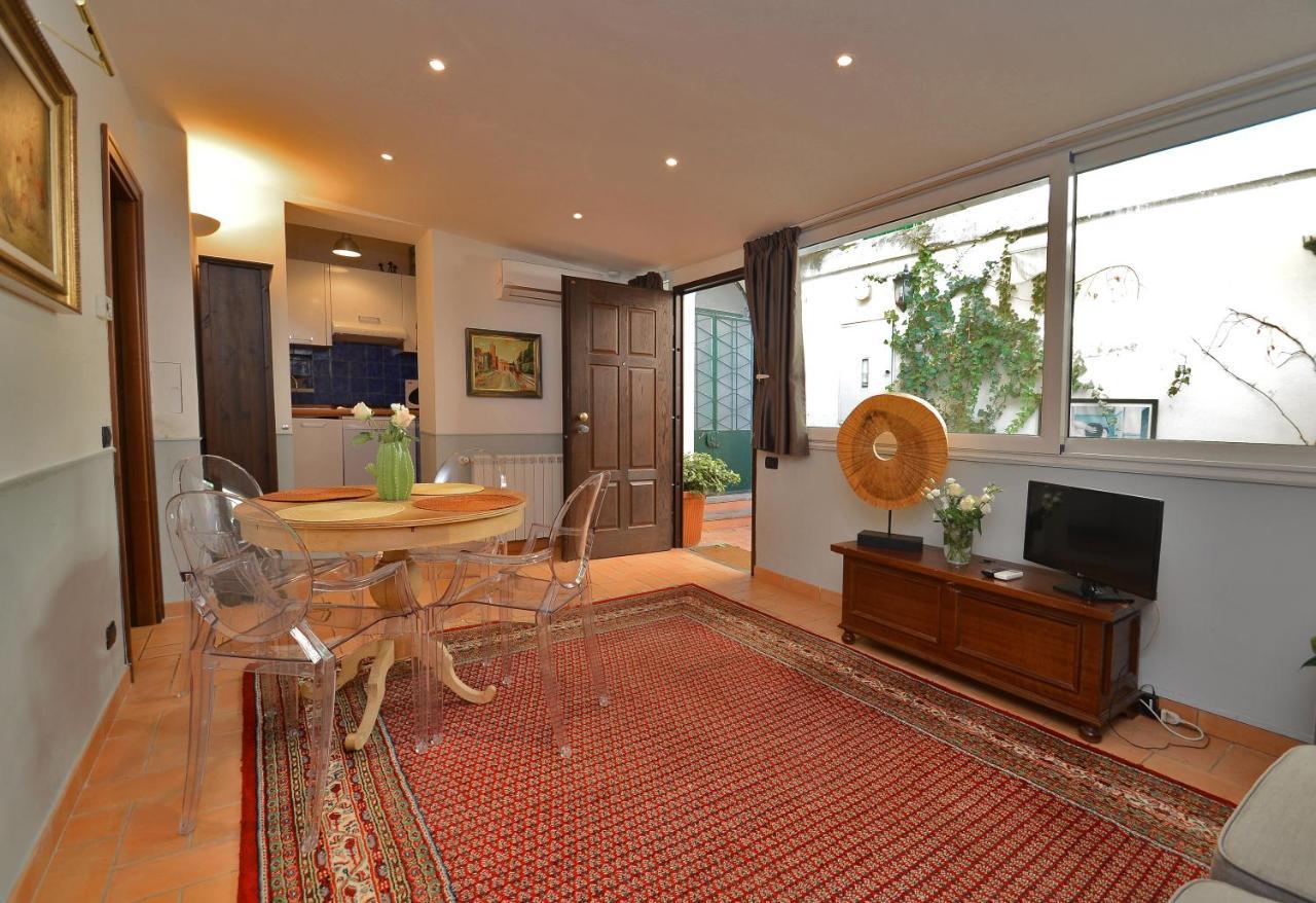 Divine Stylish Apartment Roma Exterior foto