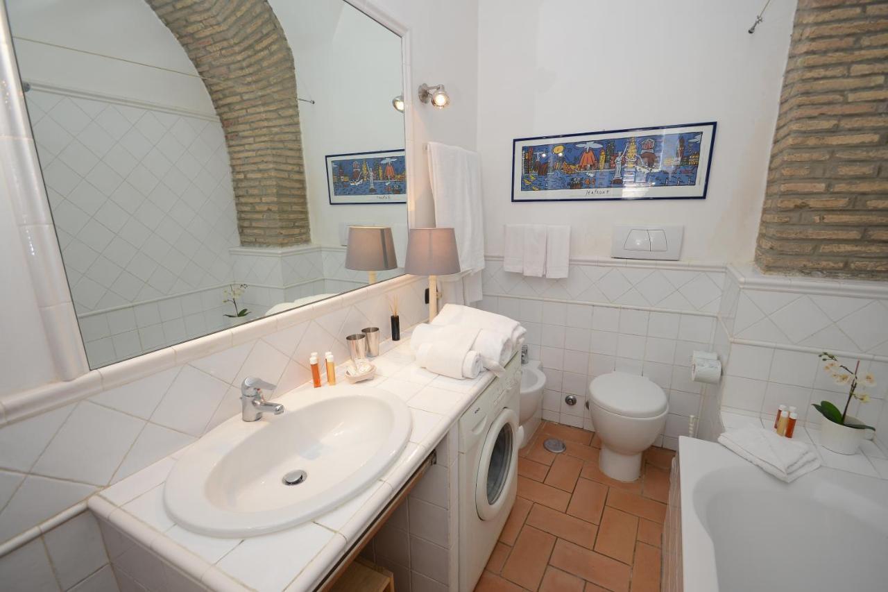 Divine Stylish Apartment Roma Exterior foto